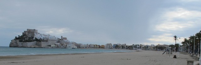 Peniscola beach and castle/old town Peniscola1