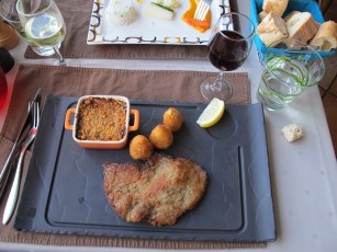 Martigues lunch - schnitzel martigues2