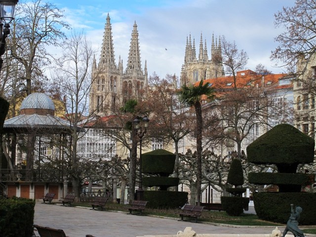 Burgos - Paseo de Espolon Burgos4