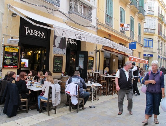 Malaga - looking for food - BJ and Nick Malaga5