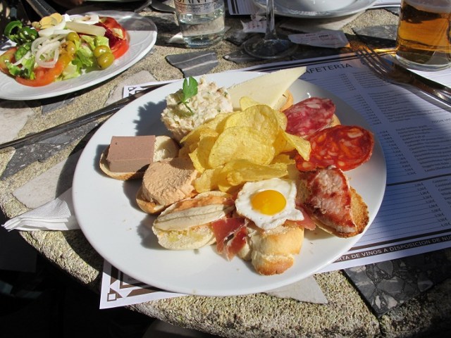 Ronda - mixed tapas for lunch Ronda5