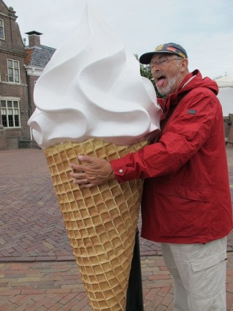 They make em big in Holland ! Harlingen6