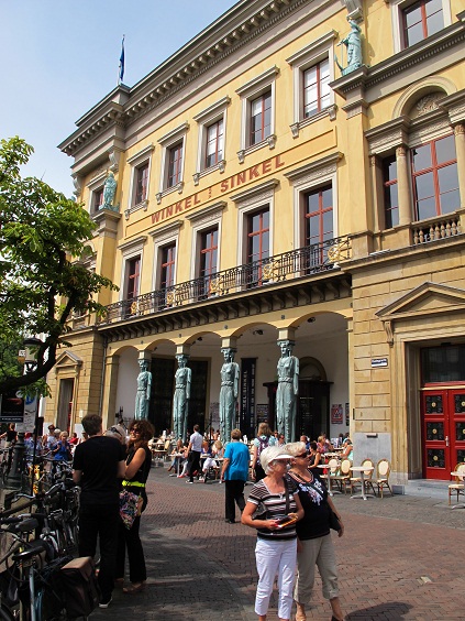 Winkel & Sinkel - first dept store in Utrecht, now an upmarket bar & restaurant Utrecht3